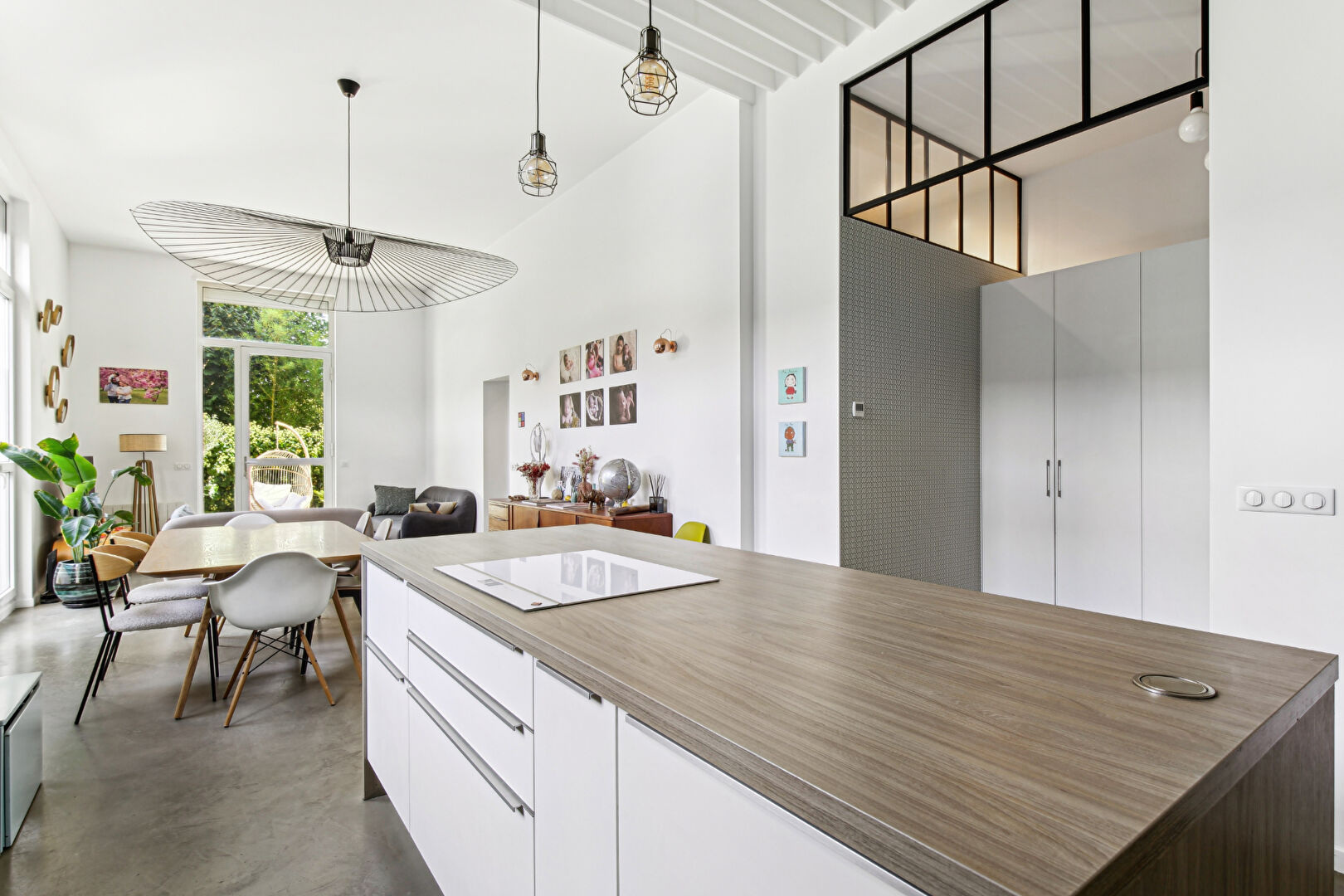 Appartement situé à CHATOU avec 3 chambres de 98 m2 avec jardin de 100 m² à 10 mn du RER