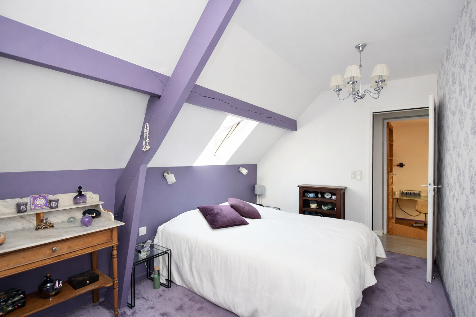 Maison située à MONTESSON avec 3 chambres, garage et jardin