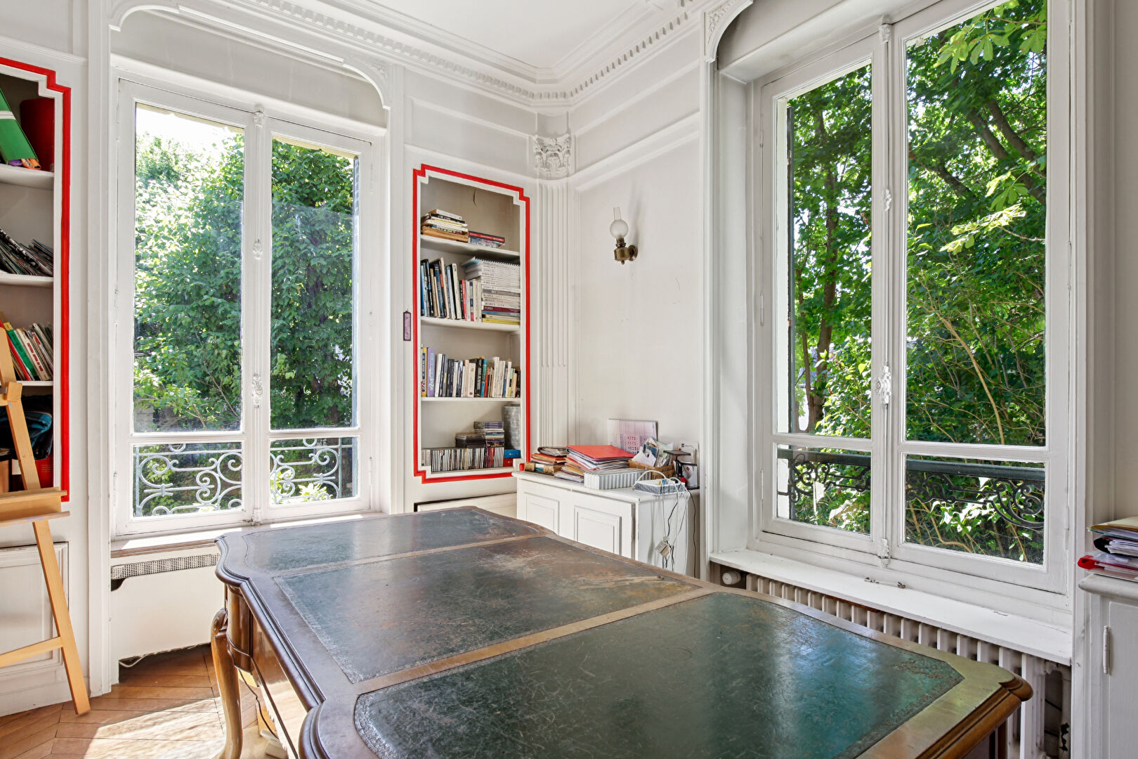 Elégante maison de caractère de 204 m² au sol  sur un terrain de 672 m² dans un secteur prisé à 10 mn du RER