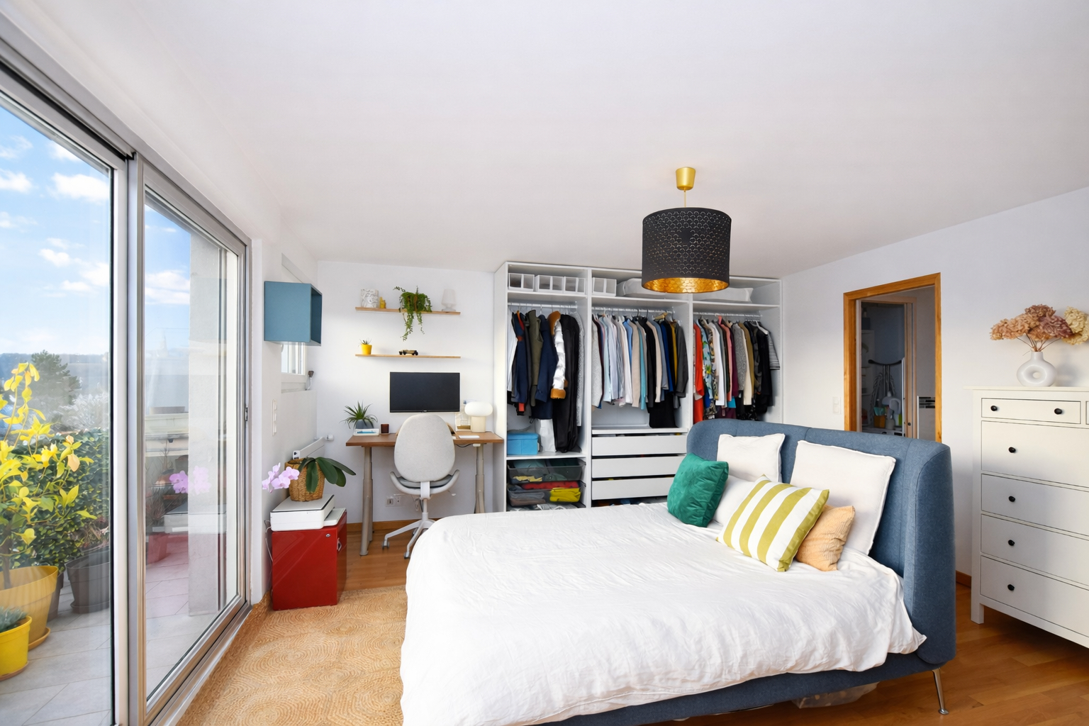 LE VESINET appartement 2 pièces 57 m² au dernier étage avec ascenseur, balcon, cave et parking