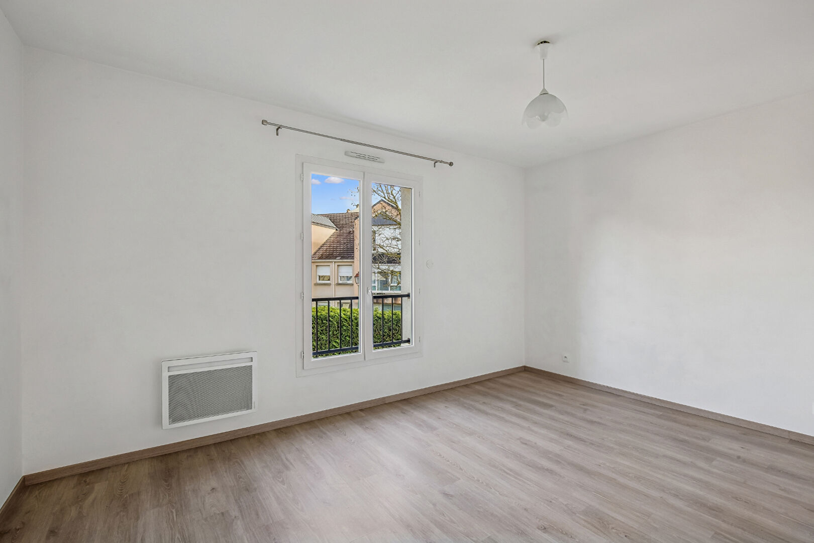 CROISSY-SUR-SEINE – MAISON RECENTE DE 230.39 M² – 5 CHAMBRES ET GARAGE