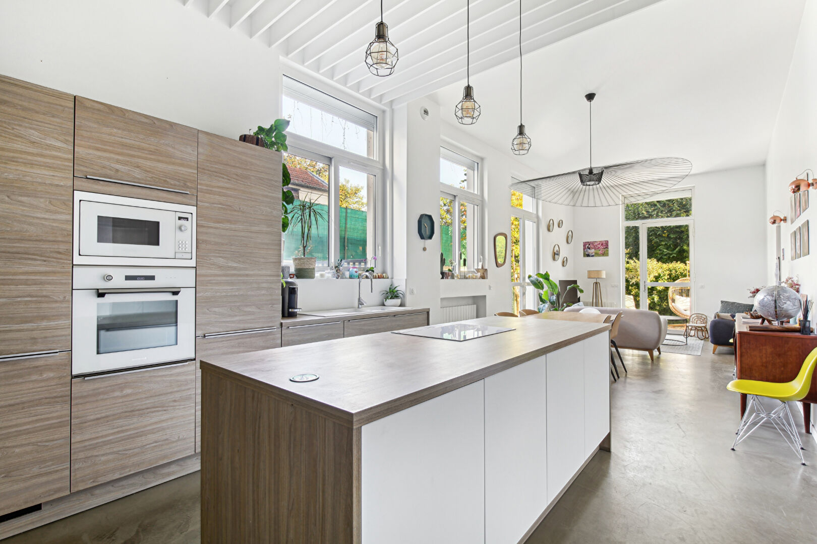 Appartement situé à CHATOU avec 3 chambres de 98 m2 avec jardin de 100 m² à 10 mn du RER