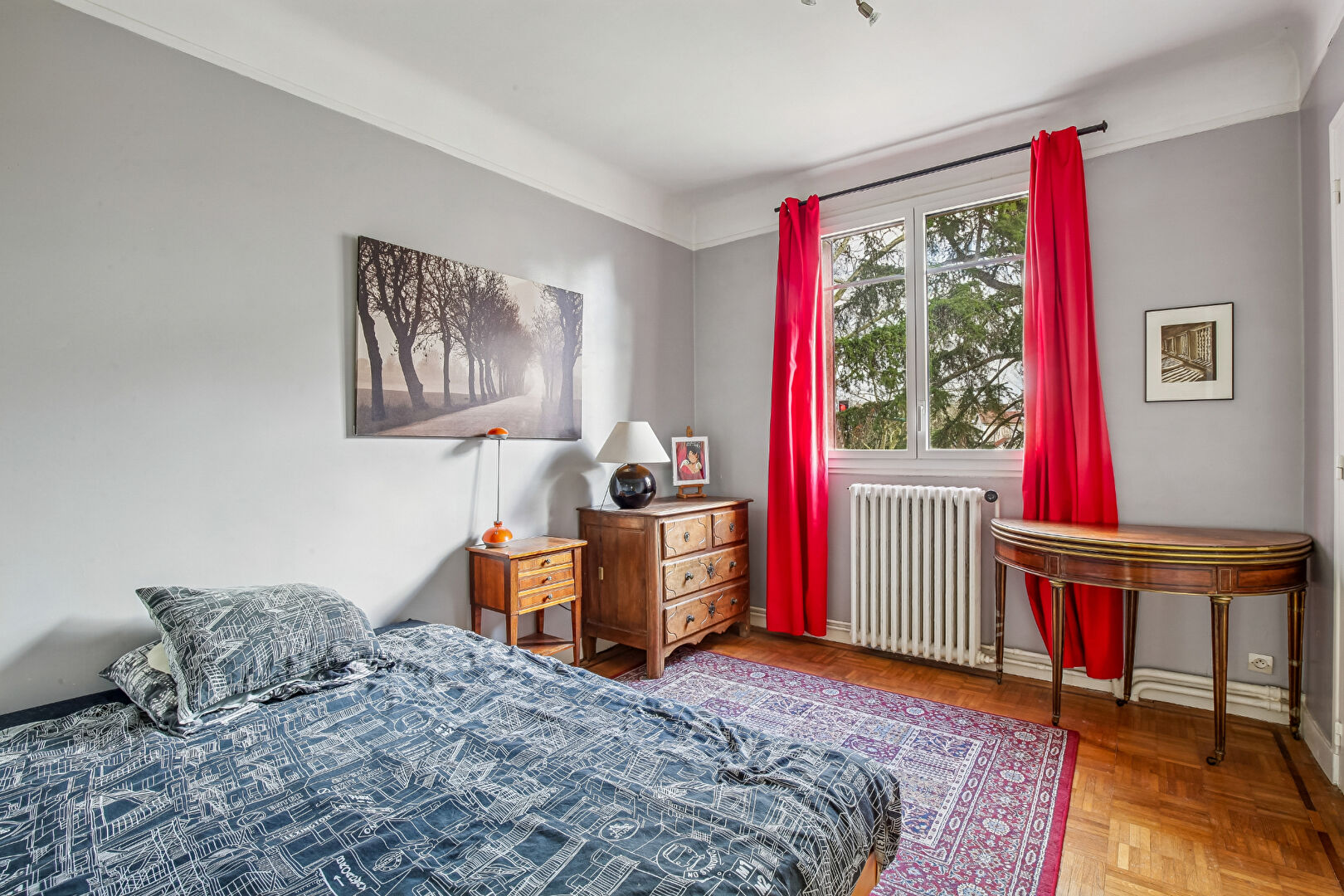 LE VESINET  – HYPER CENTRE – MAISON DE 186 M² – TERRAIN  700 m² – 5 MN RER