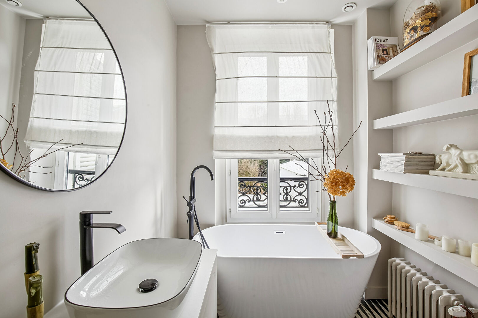 BAS DE CHATOU – HYPER CENTRE – CHARMANTE MAISON DE 1890  – 5 CHAMBRES – TERRAIN 488 M² – 4 MN RER