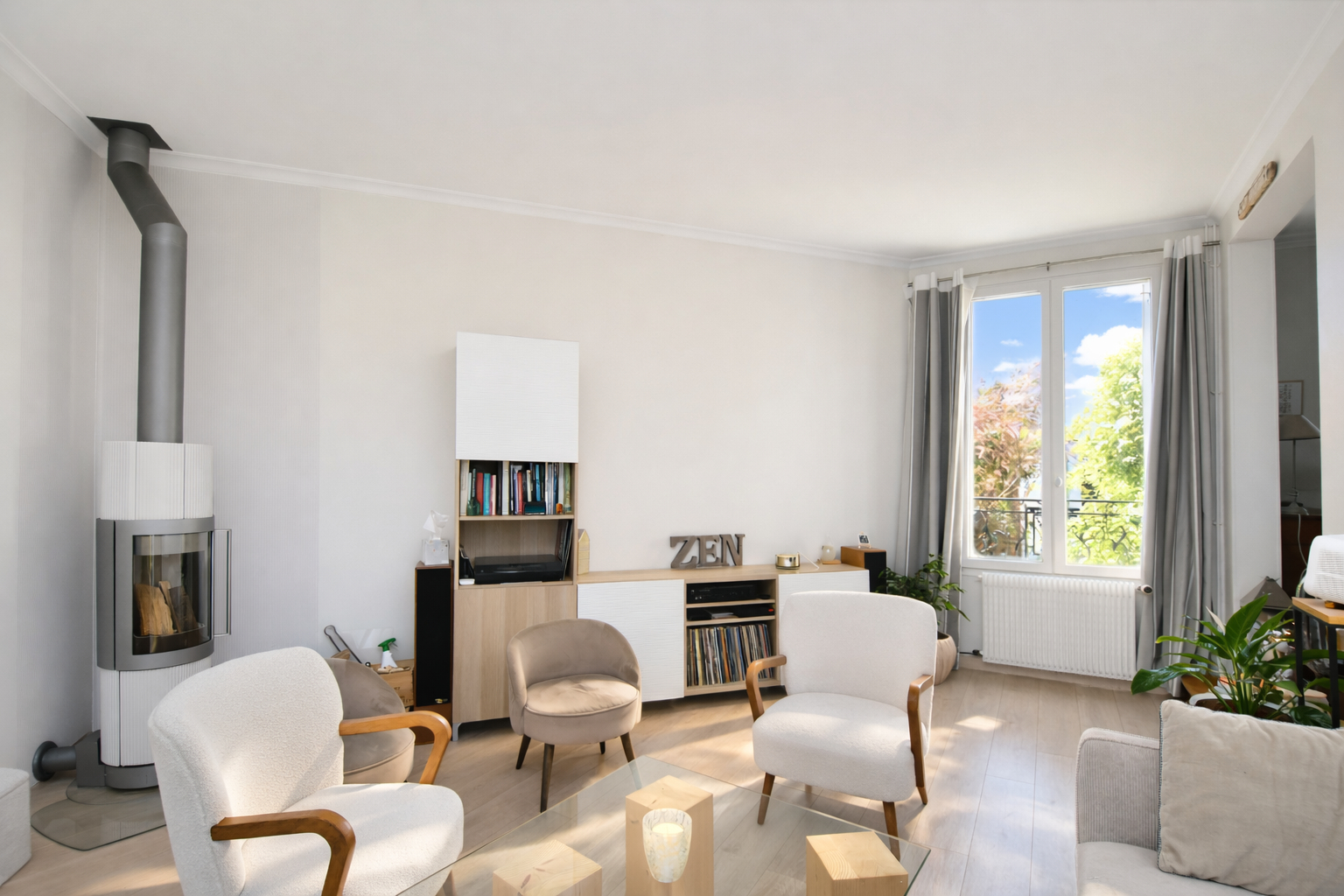 CHATOU – MAISON DE CHARME – LUMINEUSE, AU CALME SANS VIS A VIS – PROCHE DU VESINET