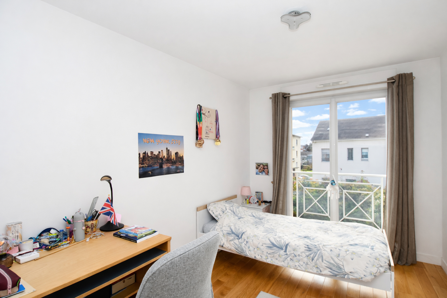 MONTESSON – 3 MN CENTRE VILLE – MAISON DE 135 M² AU SOL – 4 CHAMBRES – TERRAIN 265 m²