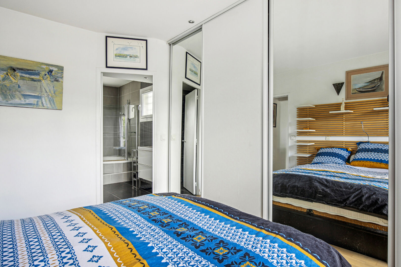 Maison située à Montesson avec 4 chambres de 225 m2 sur  un terrain de 941 m² à 5 mn du centre ville