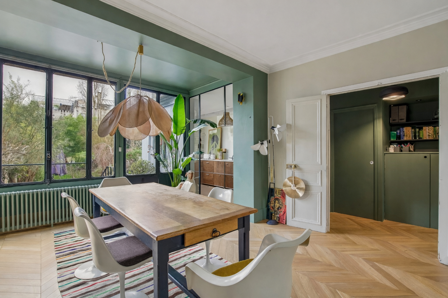 BAS DE CHATOU – HYPER CENTRE – CHARMANTE MAISON DE 1890  – 5 CHAMBRES – TERRAIN 488 M² – 4 MN RER