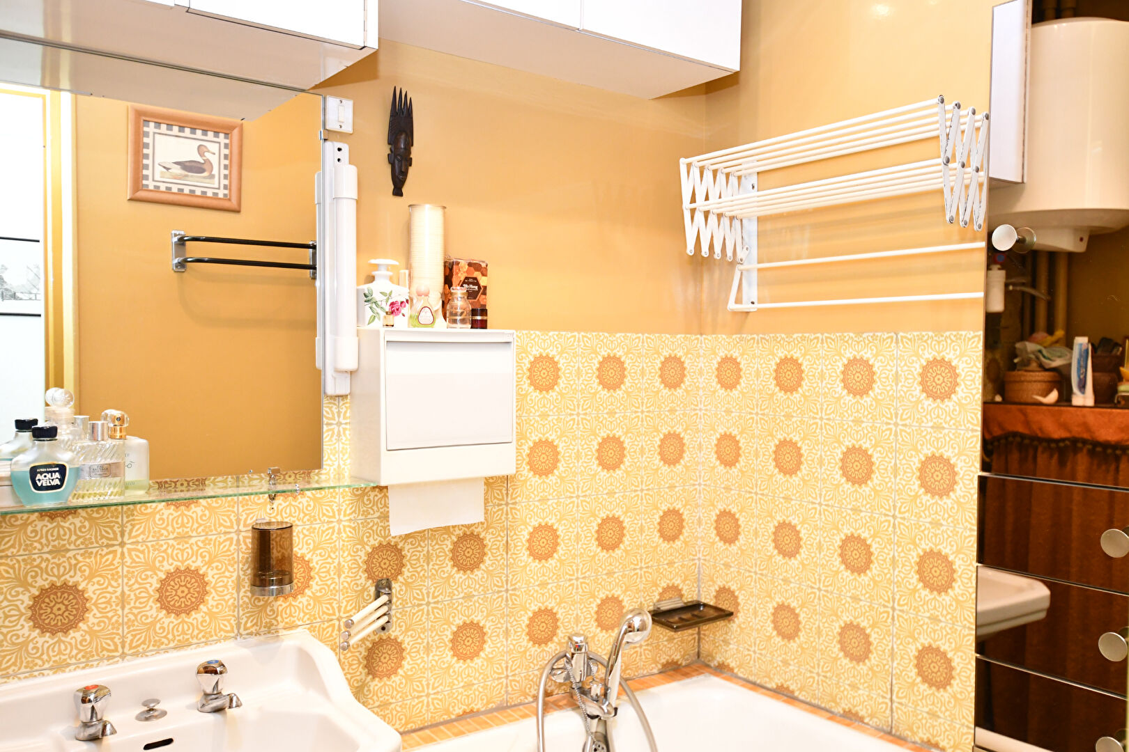 Appartement Rueil Malmaison 3 pièces de 51 m² avec 2 chambres, balcon, cave, parking collectif