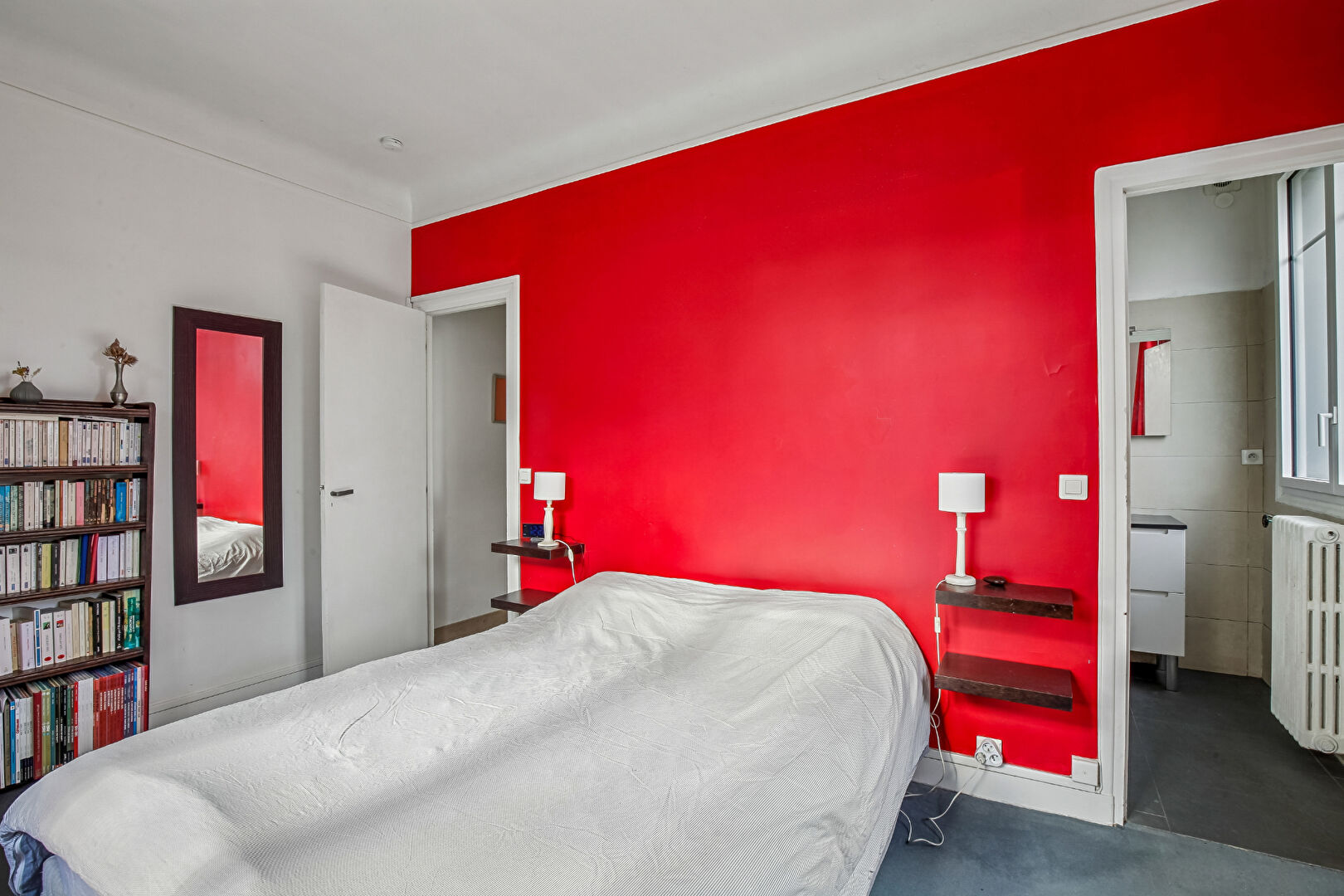 LE VESINET  – HYPER CENTRE – MAISON DE 186 M² – TERRAIN  700 m² – 5 MN RER