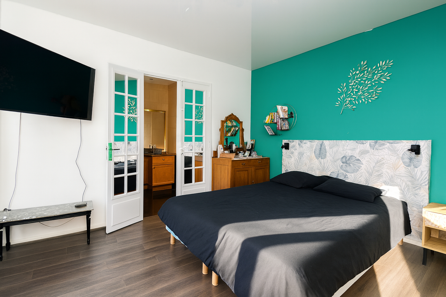 CHATOU BAS – SECTEUR BRIMONT – 10 MN RER – CHARMANTE MAISON DE 143 M² – DEPENDANCE AMENAGEE DE 13,56 m² au calme absolu, sans vis-à-vis