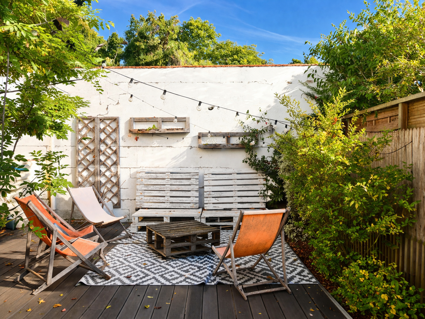 CHATOU BAS – SECTEUR BRIMONT – 10 MN RER – CHARMANTE MAISON DE 143 M² – DEPENDANCE AMENAGEE DE 13,56 m² au calme absolu, sans vis-à-vis