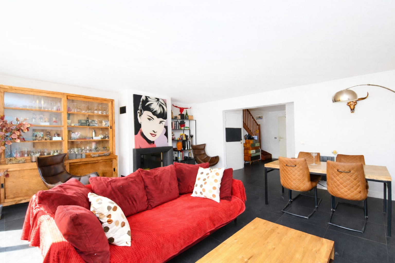 MONTESSON CENTRE VILLAGE Maison de 140 m² avec 4 chambres et sous-sol total avec garage