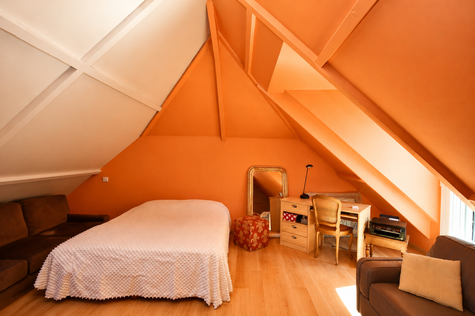 CHATOU, maison de 188 m² au sol et 163m² habitable sur un terrain 477 m²