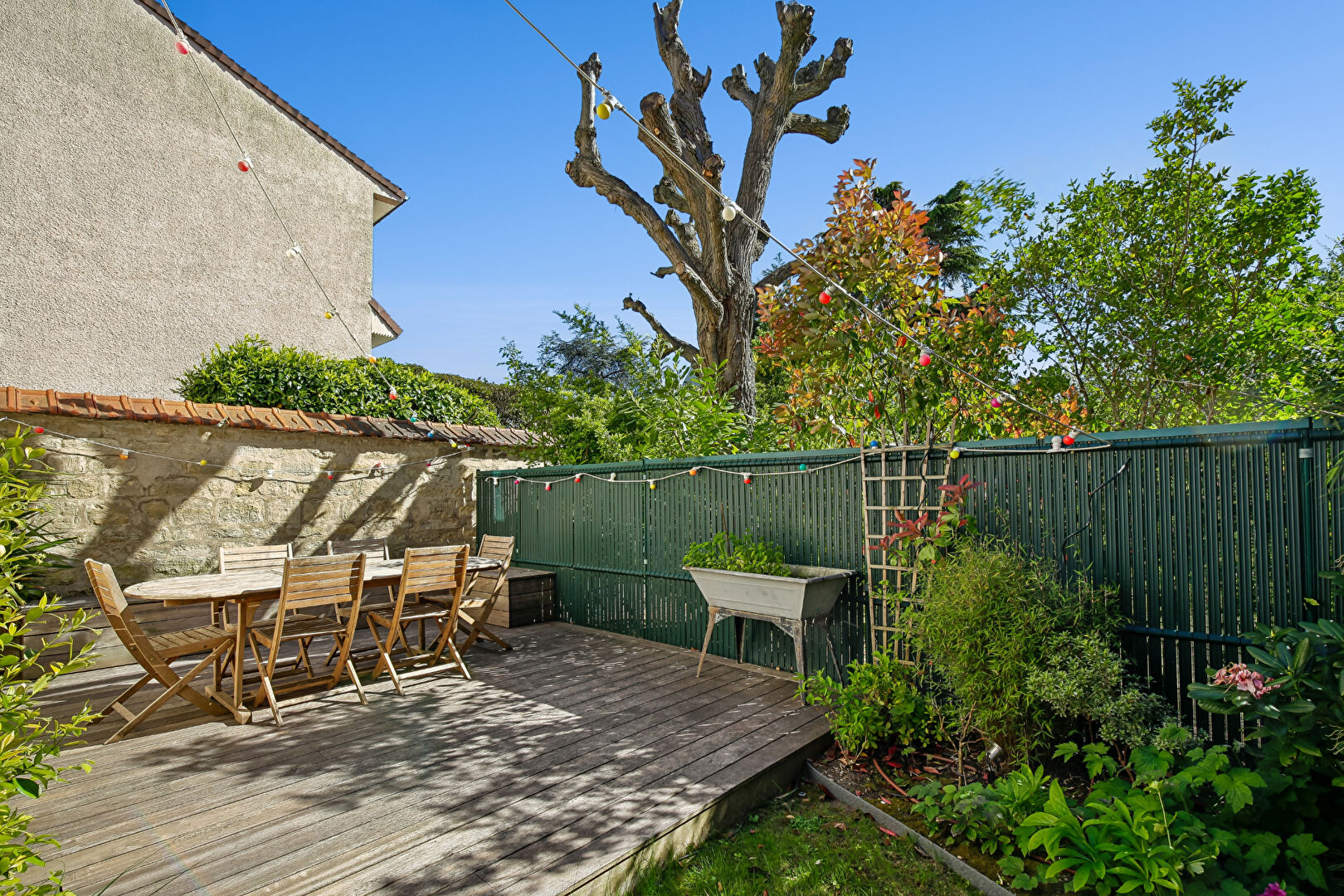 CROISSY SUR SEINE – MAISON 3 CHAMBRES ET BUREAU – PROCHE COMMERCES ET  ECOLES – BELLES PRESTATIONS