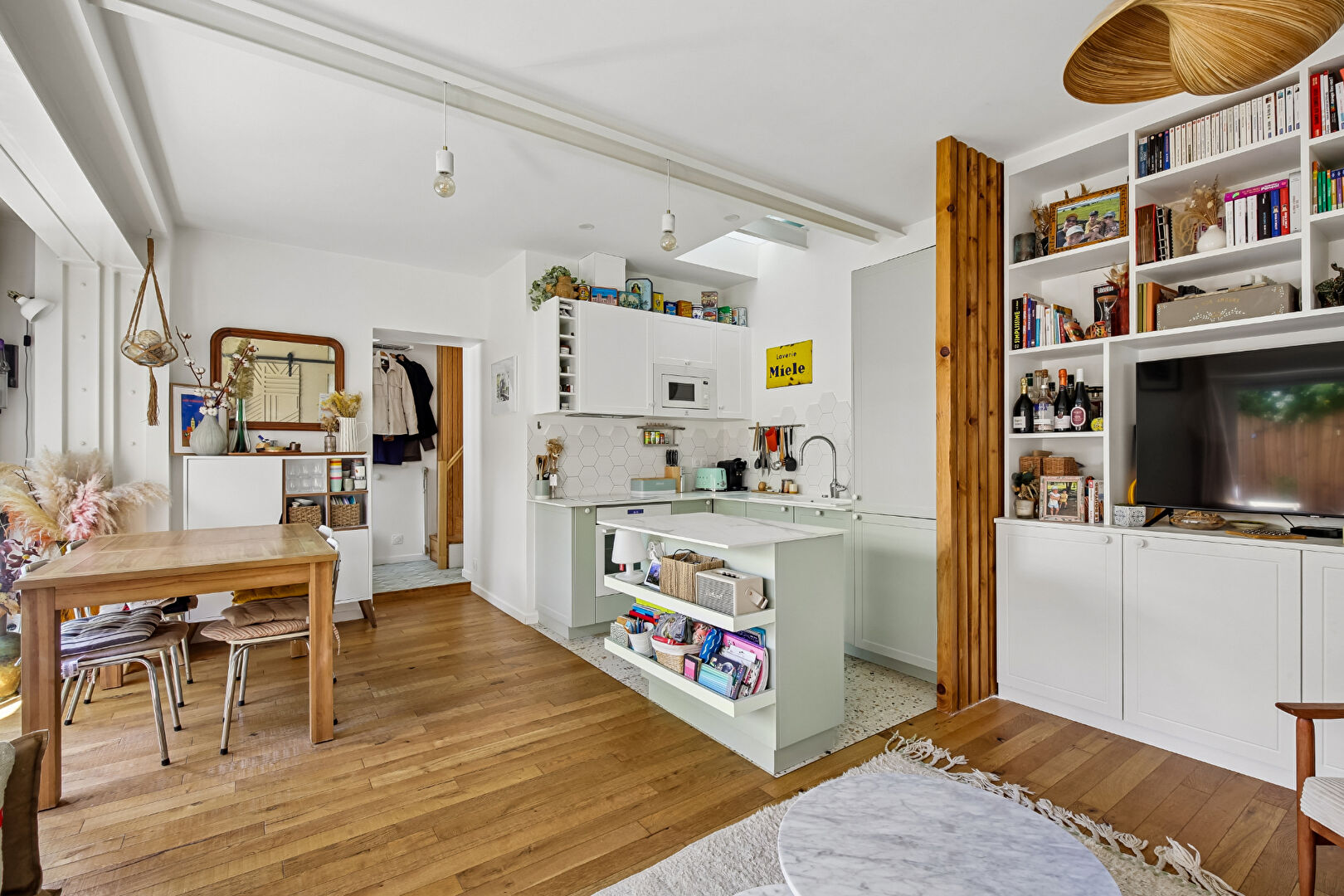 CROISSY SUR SEINE – MAISON 3 CHAMBRES ET BUREAU – PROCHE COMMERCES ET  ECOLES – BELLES PRESTATIONS