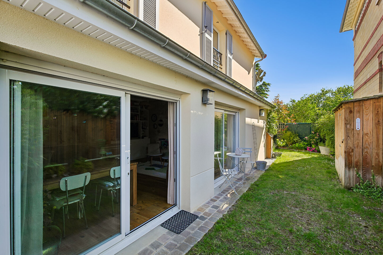 CROISSY SUR SEINE – MAISON 3 CHAMBRES ET BUREAU – PROCHE COMMERCES ET  ECOLES – BELLES PRESTATIONS
