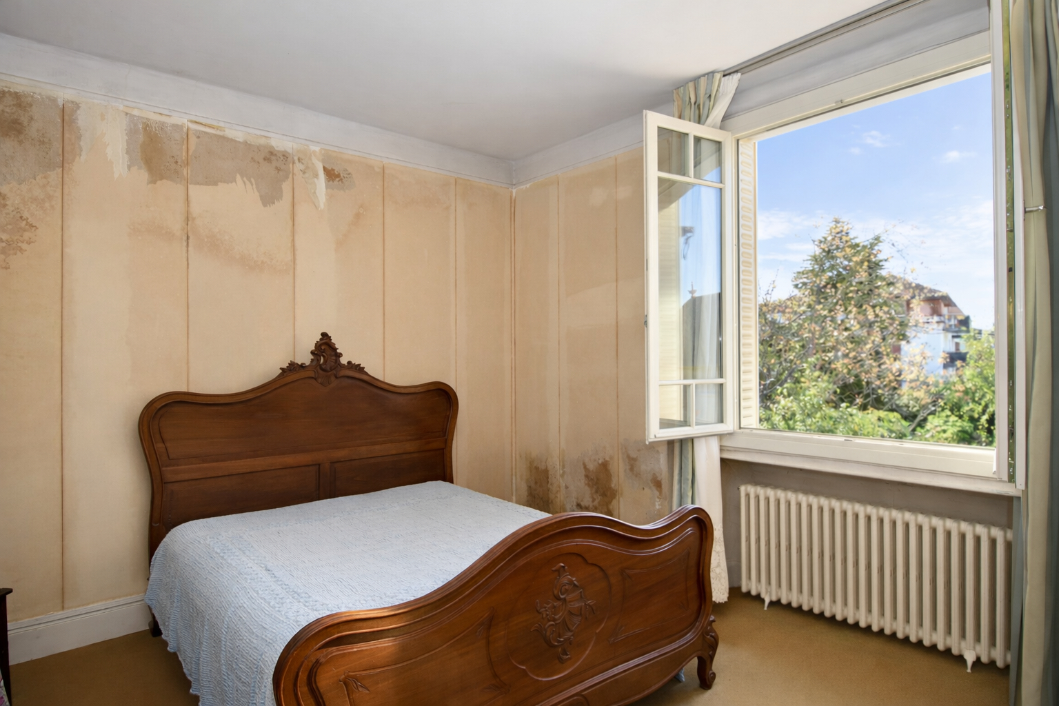 CHATOU EN LISIERE DU VESINET – CHARMANTE MAISON DE 144 M² – TERRAIN 699M²