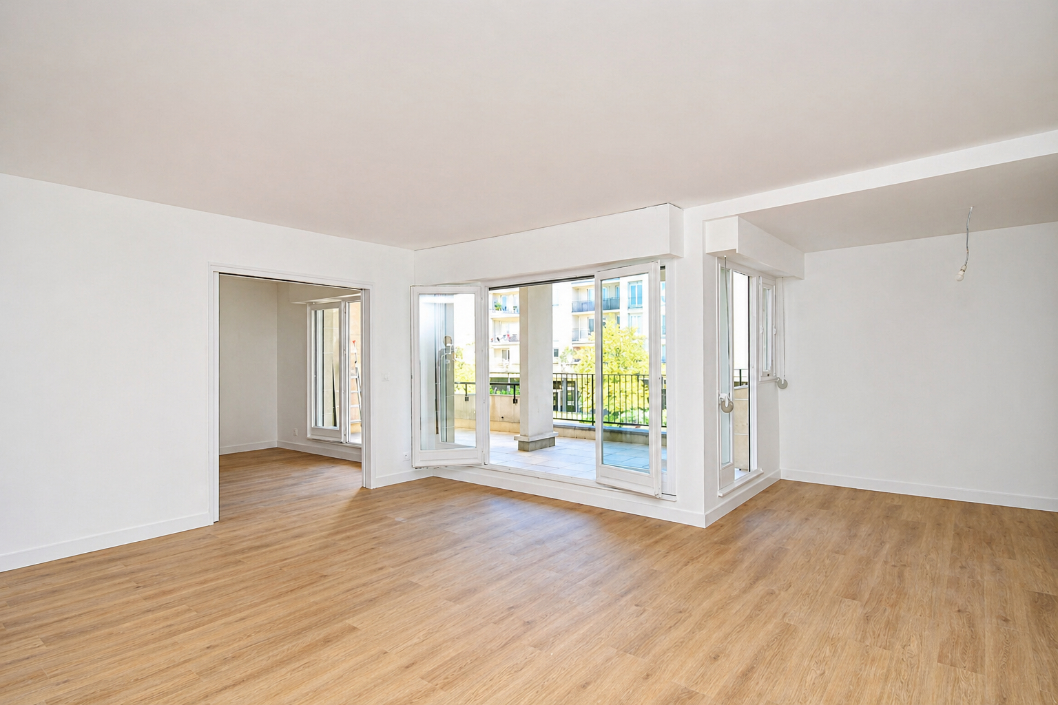 BAS DE CHATOU – 6 MN RER – APPARTEMENT FAMILIALE DE 3 CHAMBRES 110 M² AVEC TERRASSE DE  27 M²- CAVE ET PARKING