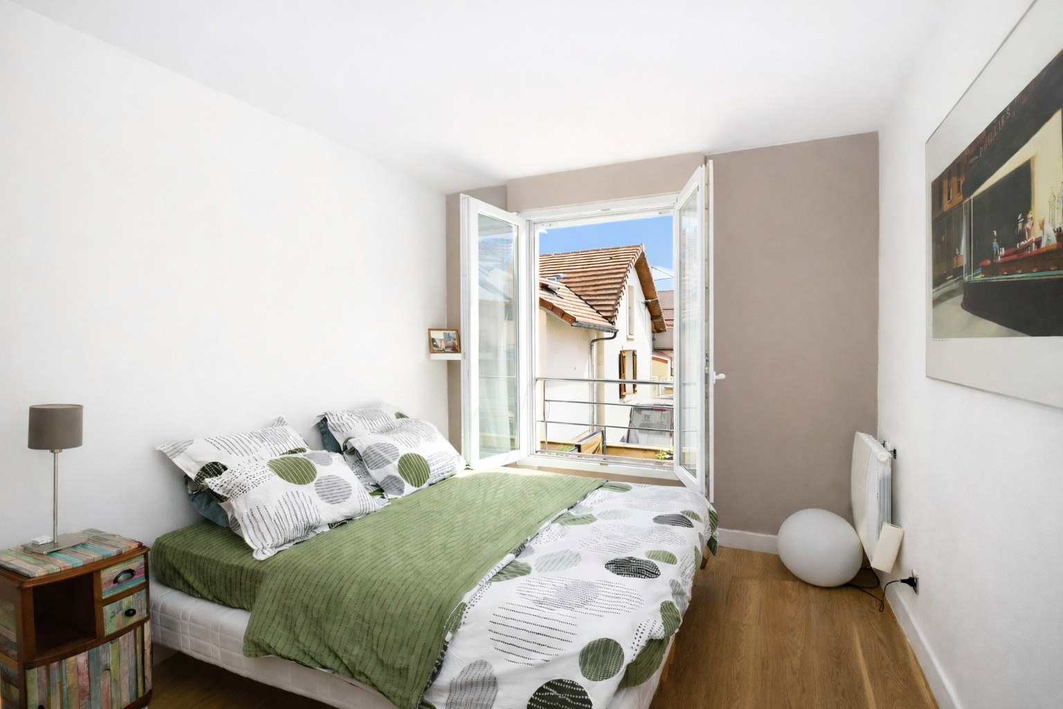 MONTESSON CENTRE VILLAGE Maison de 140 m² avec 4 chambres et sous-sol total avec garage