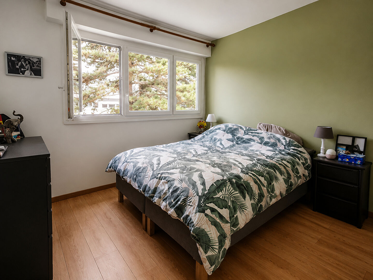 CHATOU Appartement 4 pièces de 77 m² avec baclcon