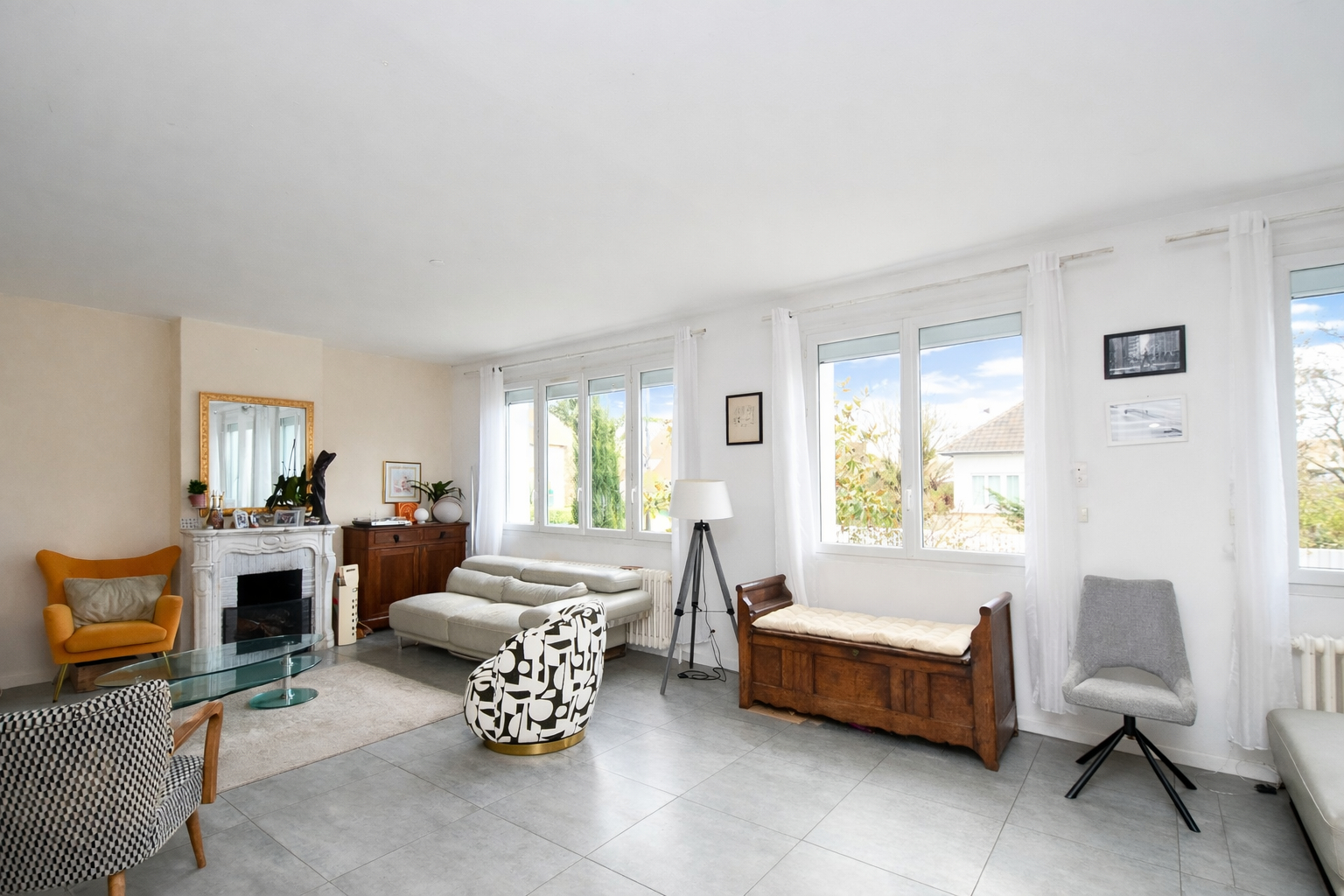 LE VESINET – MAISON 6 CHAMBRES  – TERRAIN 404 M² – 12 MN RER