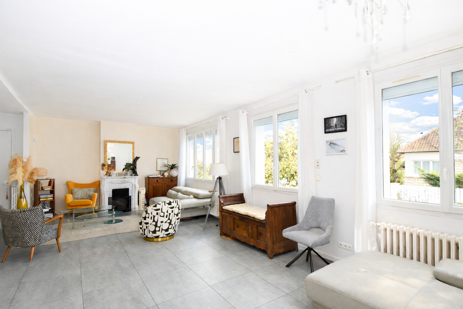 LE VESINET – MAISON 6 CHAMBRES  – TERRAIN 404 M² – 12 MN RER