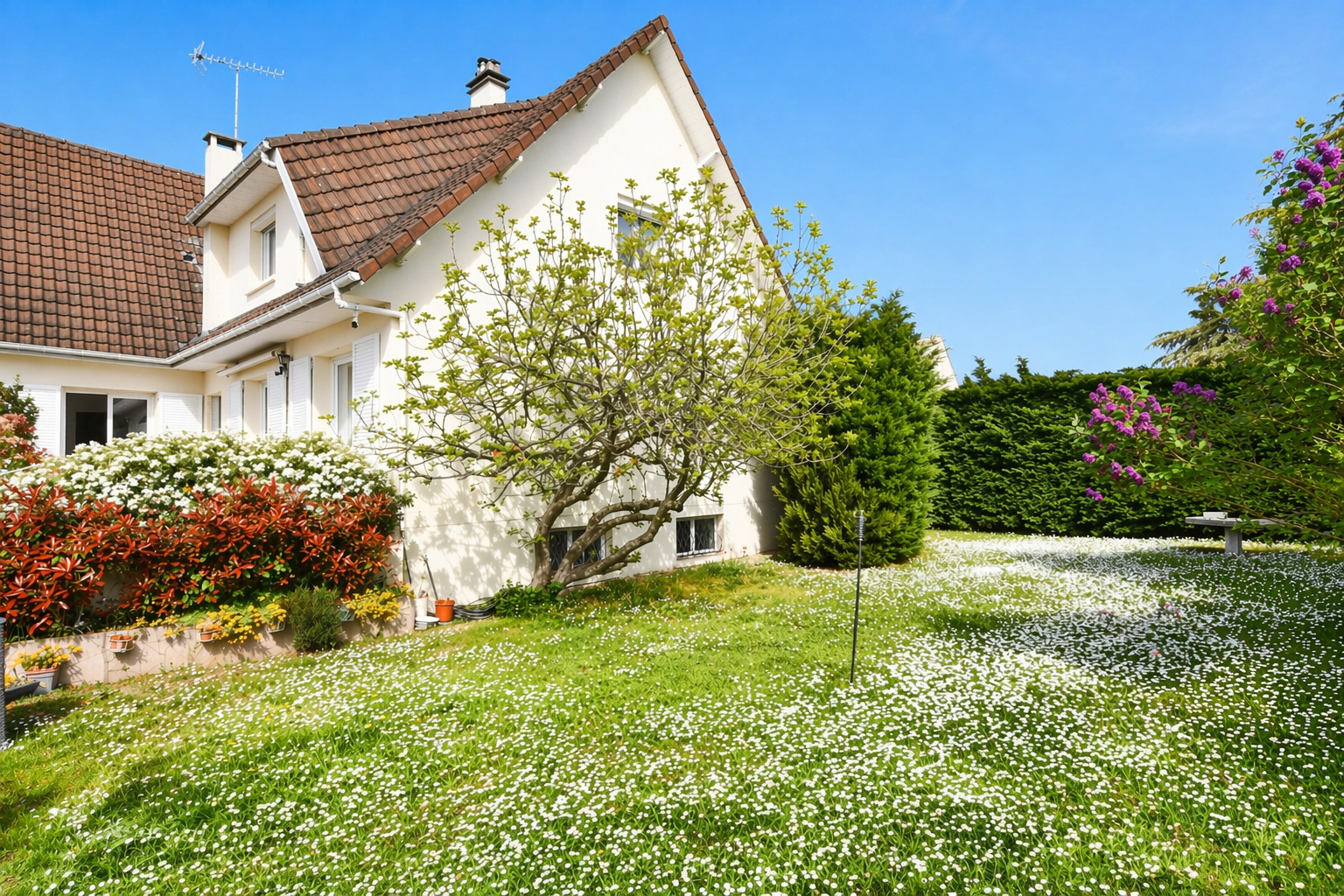 CROISSY SUR SEINE maison familiale d&rsquo;environ 191 m² avec 7 chambres