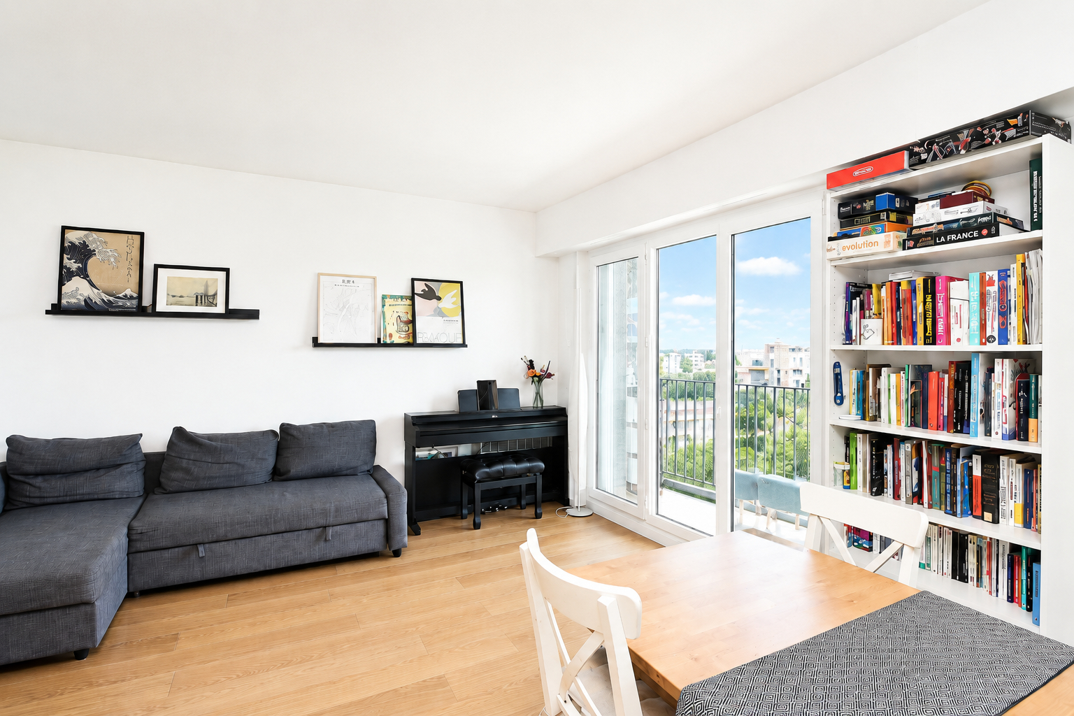 BAS DE CHATOU – 7 MN RER – APPARTEMENT 2 CHAMBRES – 69 M² – CAVE ET PARKING