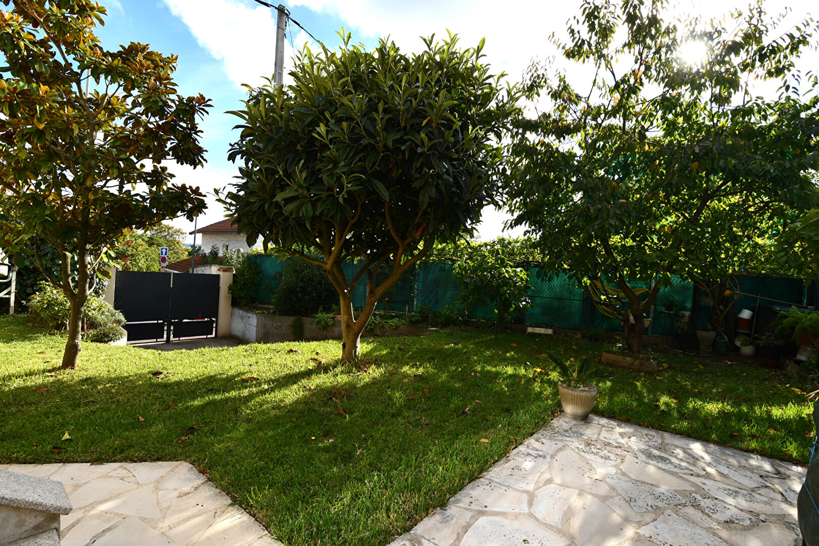 CHATOU maison de 110  m² sur un terrain de 317 m²