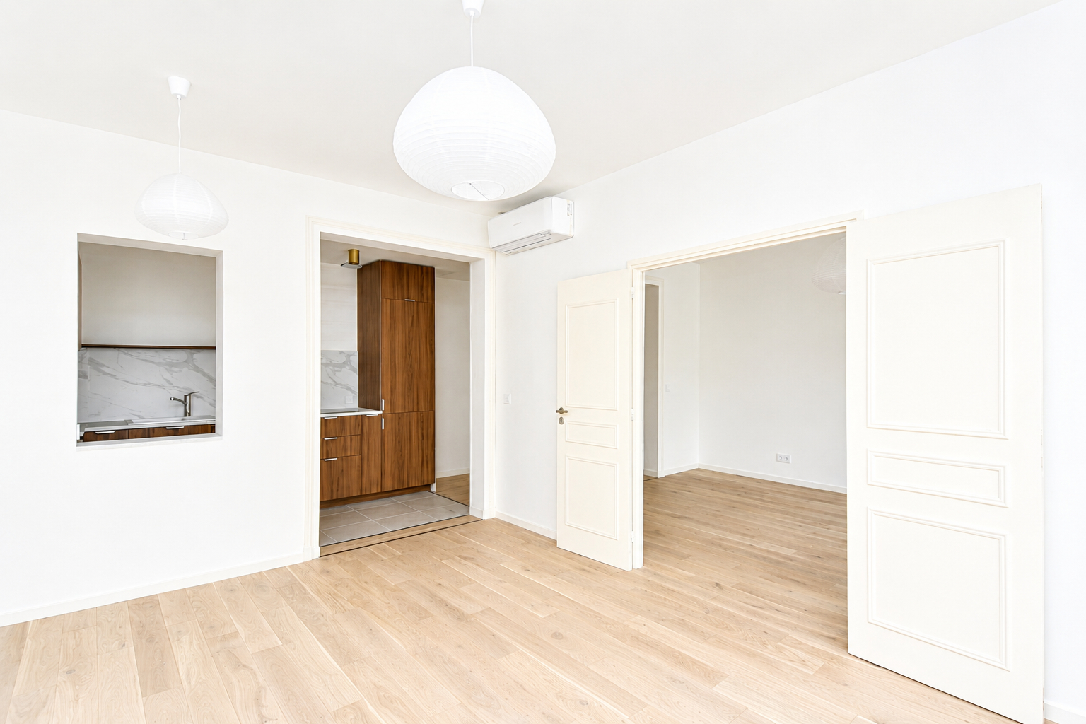 LE VESINET CENTRE – 5 MN RER – APPARTEMENT 82 m²  CLIMATISE – 2 CHAMBRES – CAVE