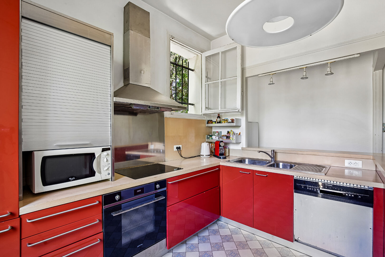 BAS DE CHATOU – TRIANGLE D&rsquo;OR – HOTEL PARTICULIER NAPOLEON III – TERRAIN 2031 M²