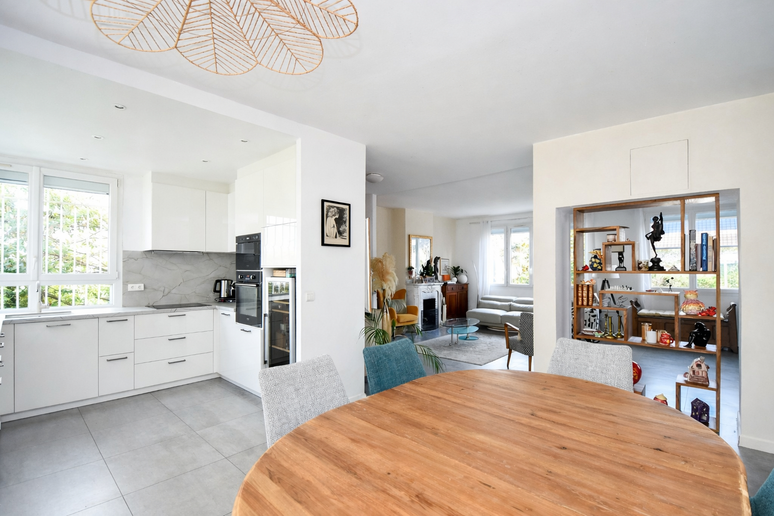 LE VESINET – MAISON 6 CHAMBRES  – TERRAIN 404 M² – 12 MN RER