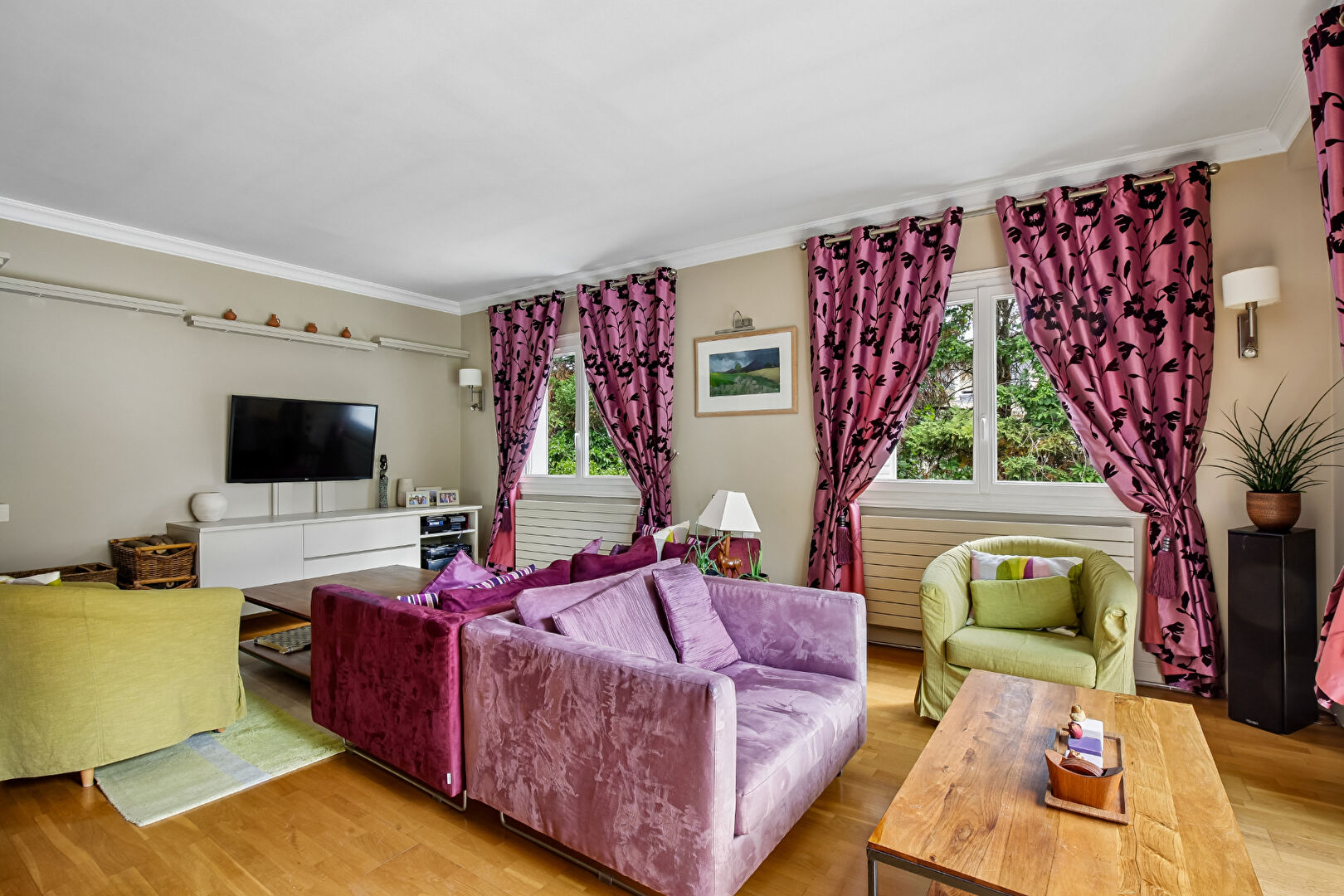 LE VESINET 15 MN RER ET CENTRE VILLE – MAISON FAMILIALE  5 CHAMBRES  – LUMINEUSE – TERRAIN 404 M²
