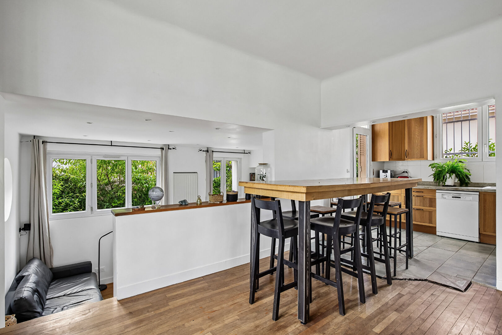 Bas de Chatou – Maison 136 m² au sol – 7 mn RER et centre ville