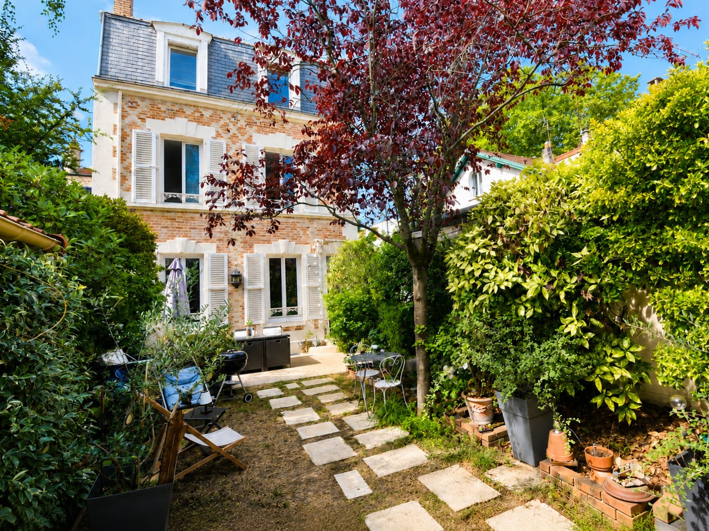 CHATOU – MAISON DE CARACTERE DE 1885 – 126 M² – 11 MN RER