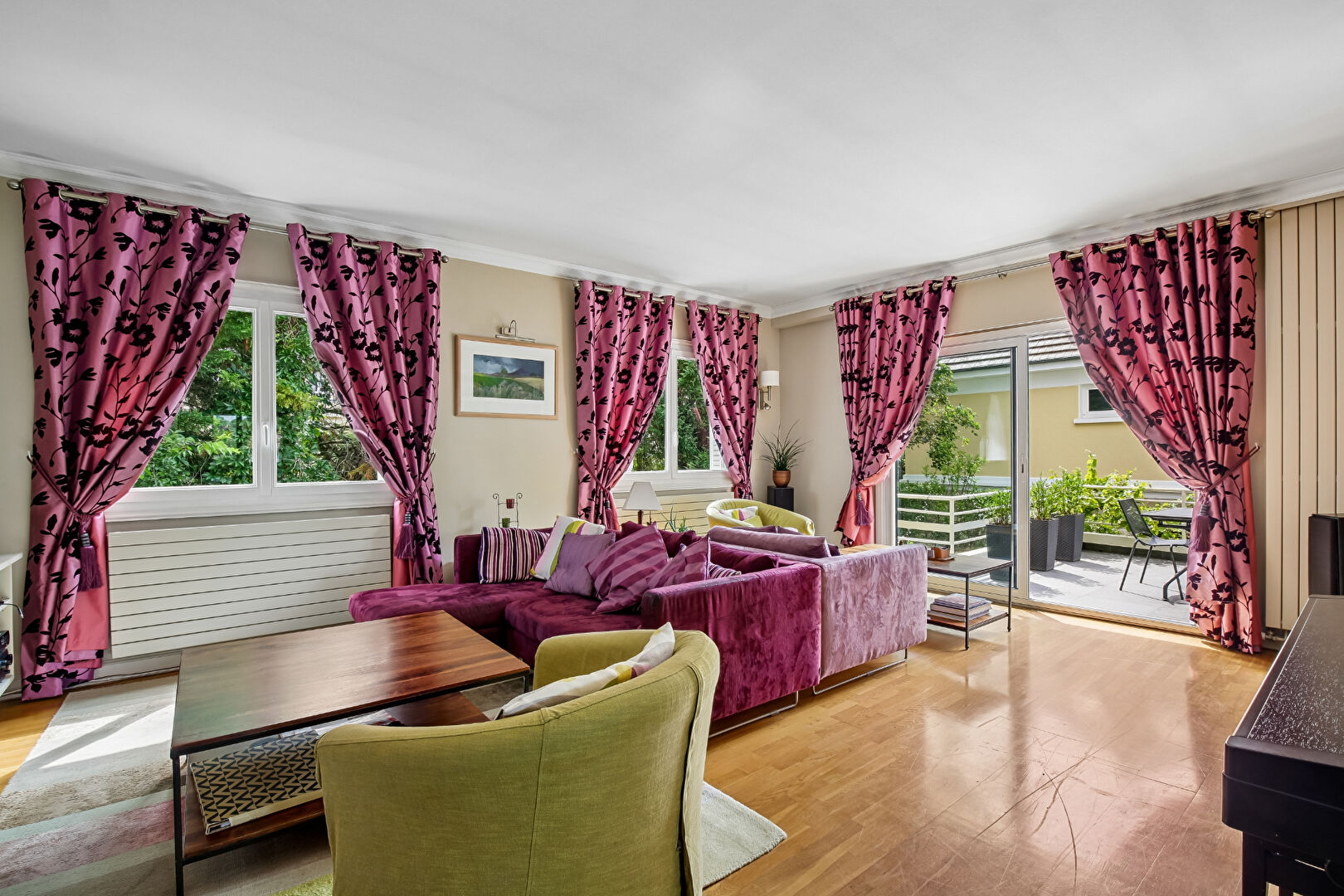 LE VESINET 15 MN RER ET CENTRE VILLE – MAISON FAMILIALE  5 CHAMBRES  – LUMINEUSE – TERRAIN 404 M²