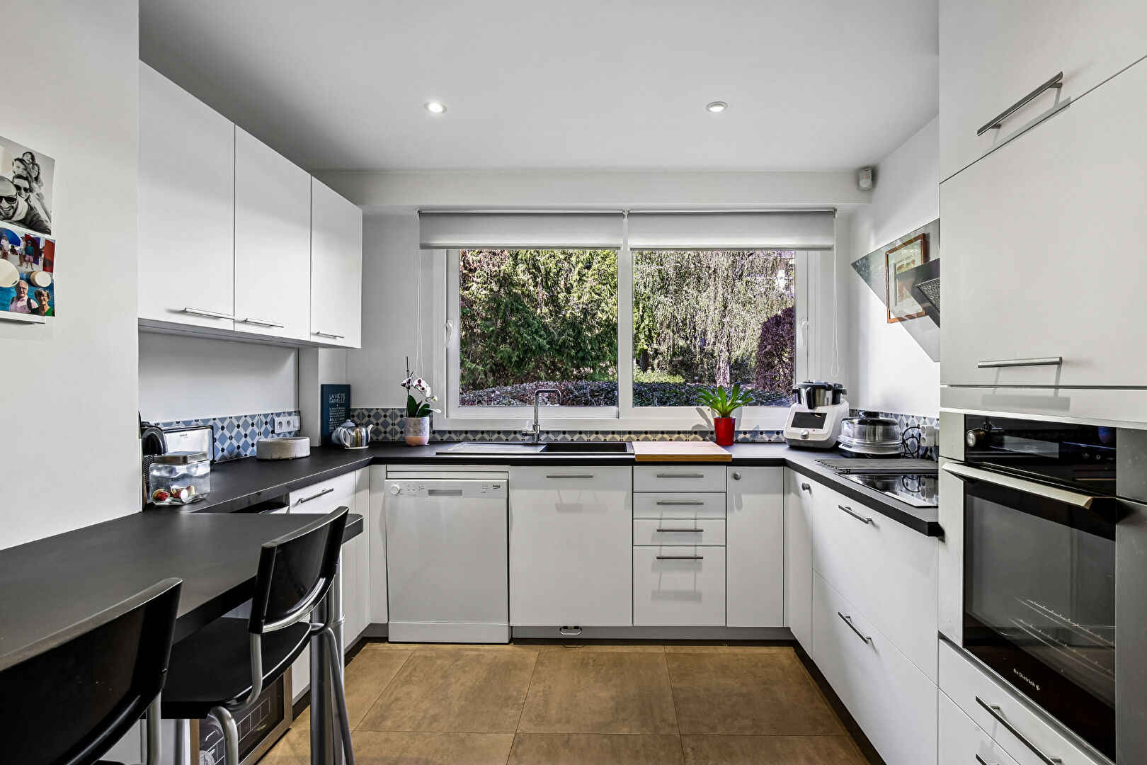 BAS DE CHATOU – QUARTIER BRIMONT – APPARTEMENT 4 PIECES DE 103 M² – TERRASSE ET JARDIN 63 M² – 12 MN RER