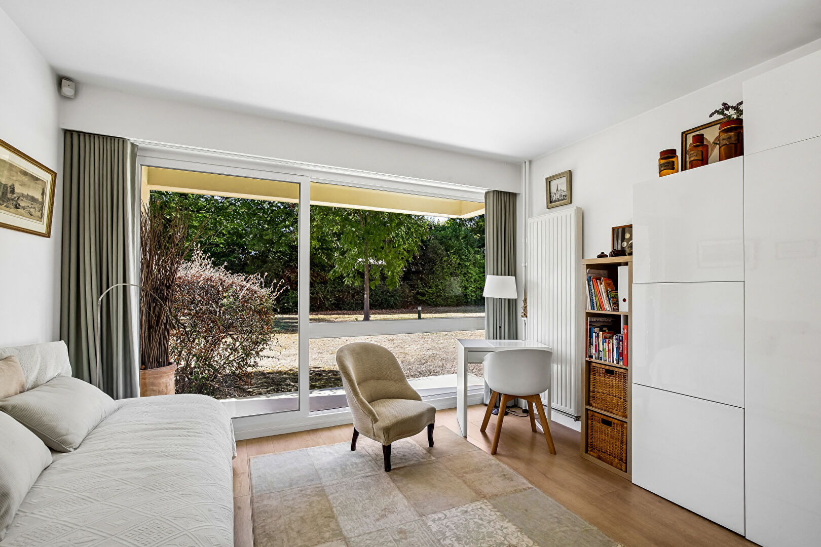 BAS DE CHATOU – QUARTIER BRIMONT – APPARTEMENT 4 PIECES DE 103 M² – TERRASSE ET JARDIN 63 M² – 12 MN RER