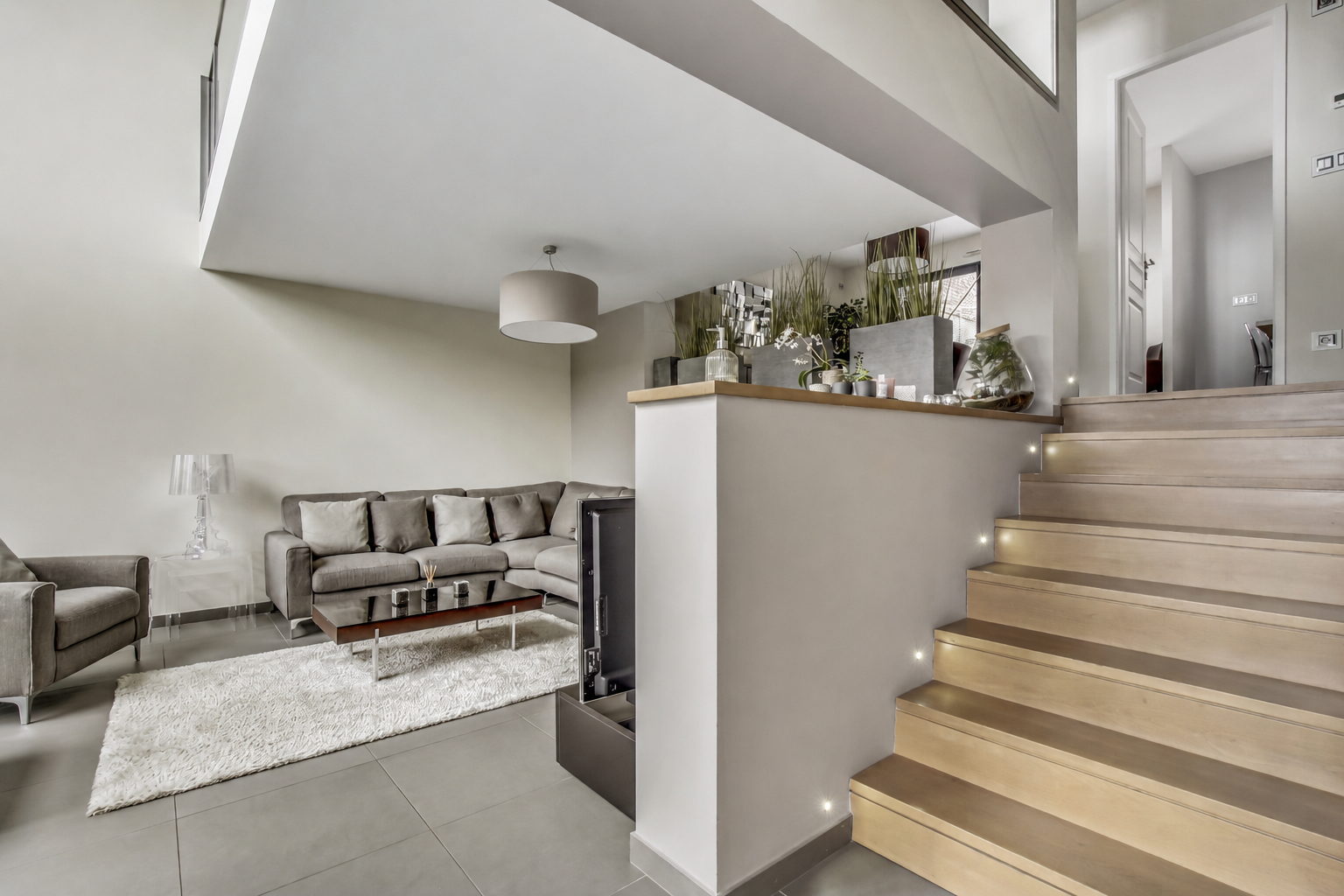 CHATOU – MAISON CONTEMPORAINE 200 M² AU SOL – TERRAIN  425 M²