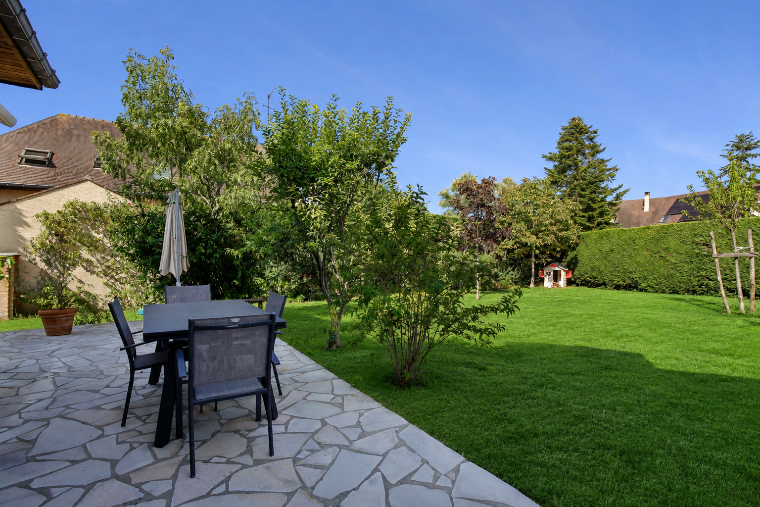 CROISSY SUR SEINE – MAISON FAMILIALE DE 176 M² – 5 CHAMBRES – TERRAIN DE 867 M²