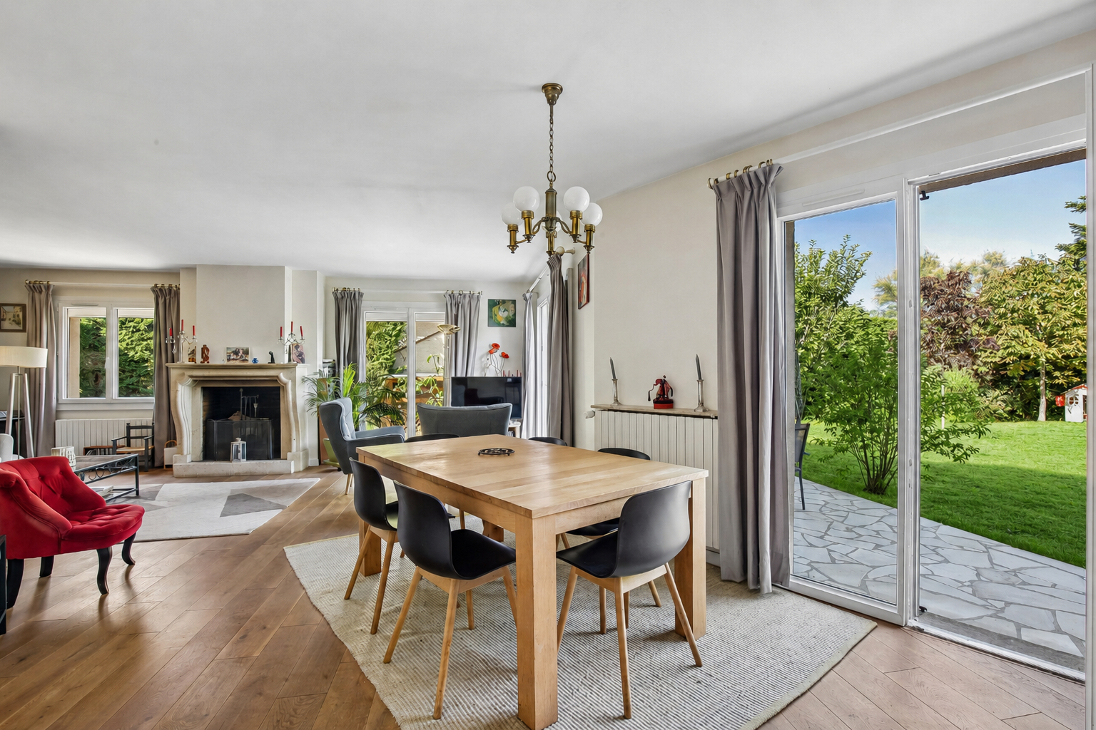 CROISSY SUR SEINE – MAISON FAMILIALE DE 176 M² – 5 CHAMBRES – TERRAIN DE 867 M²