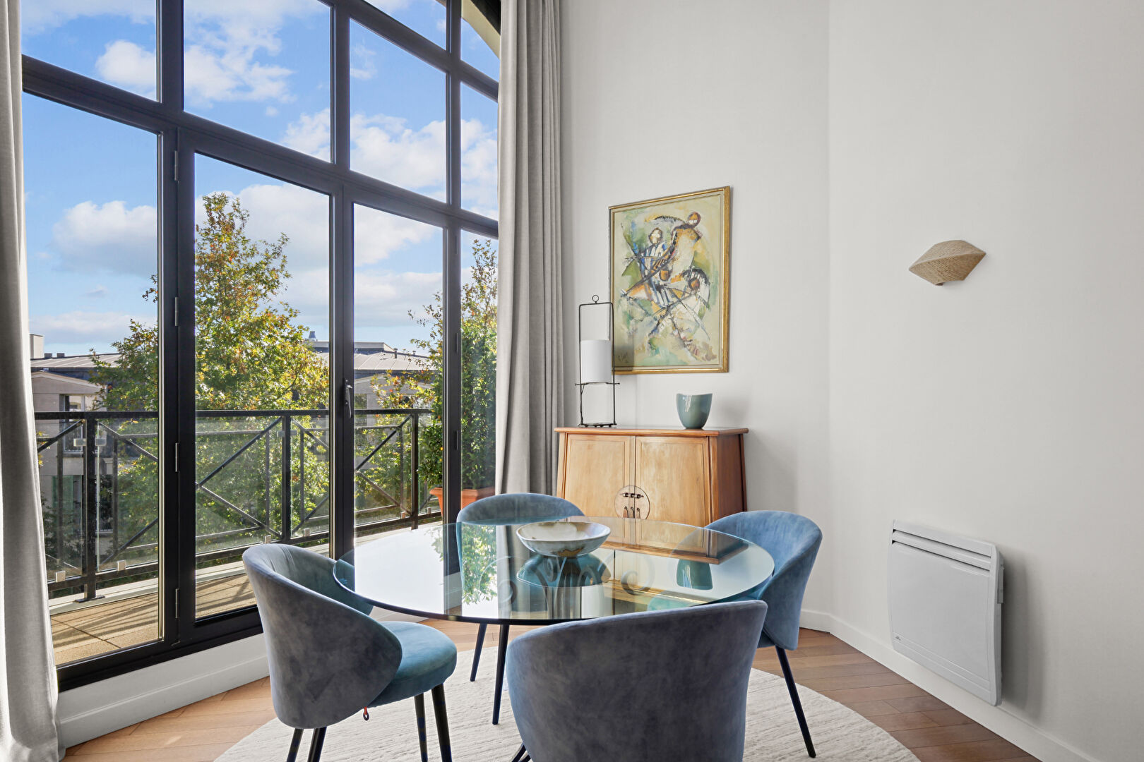 BAS DE CHATOU PROCHE CENTRE-VILLE Très bel Appartement Duplex de 111 m² avec 3 chambres et possibilité d&rsquo;une 4è