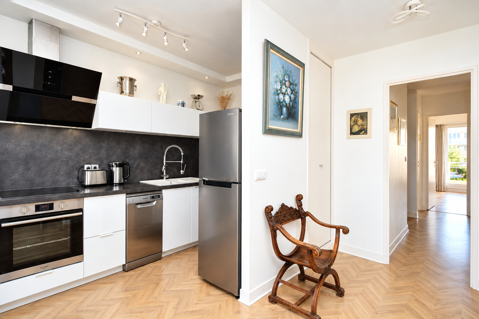 BAS DE CHATOU – 7 MN RER – APPARTEMENT 2 CHAMBRES – 68 M² – CAVE ET PARKING