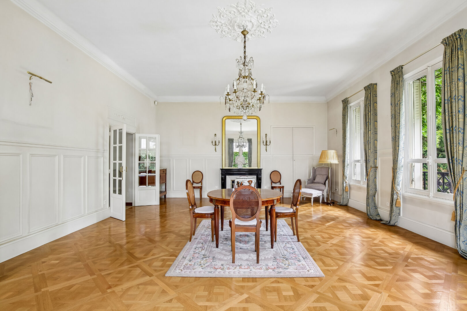 BAS DE CHATOU – PROPRIÉTÉ DE CHARME DE 1888 – TERRAIN PAYSAGER PLEIN SUD DE 919 M² – DEUX HABITATIONS