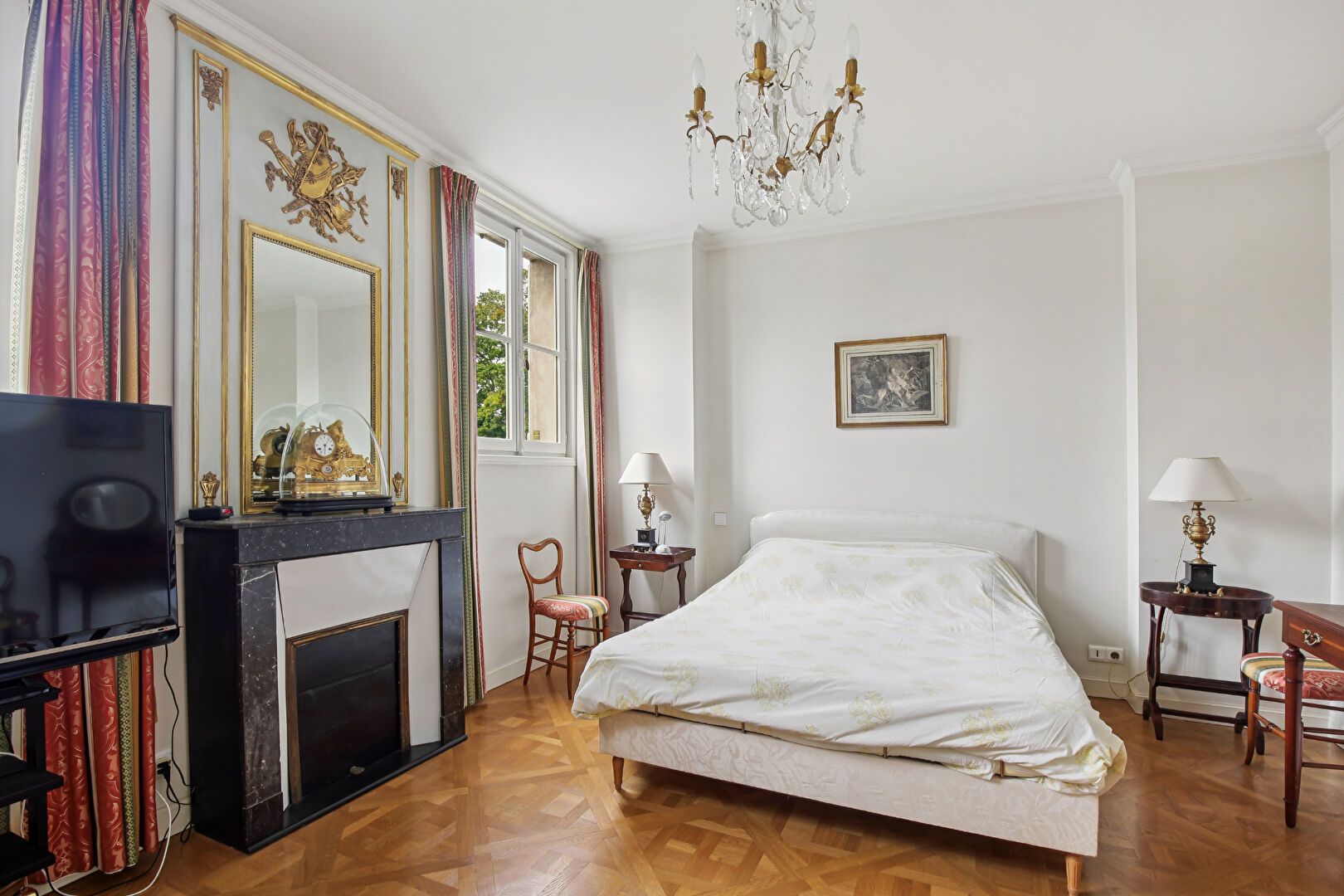 BAS DE CHATOU – PROPRIÉTÉ DE CHARME DE 1888 – TERRAIN PAYSAGER PLEIN SUD DE 919 M² – DEUX HABITATIONS