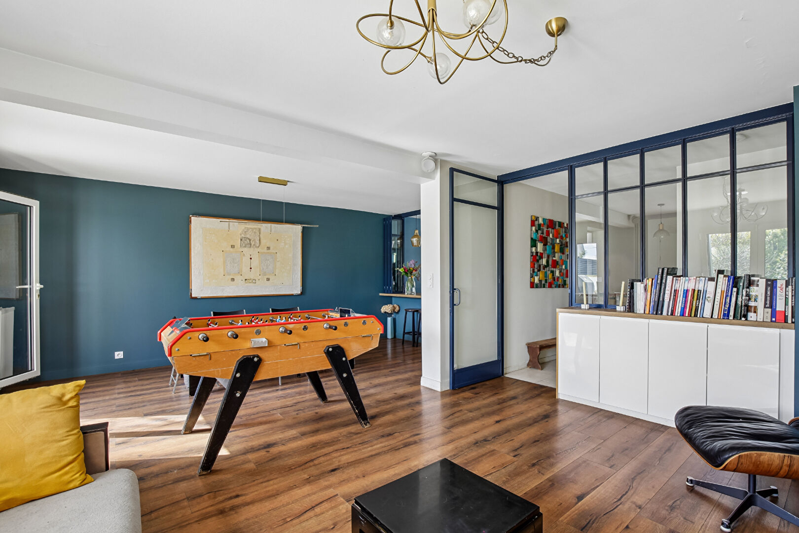 CHATOU – MAISON DE 187 M² – 6 CHAMBRES – SOUS SOL TOTAL – TERRAIN 322 M²- PROCHE ECOLES ET COMMERCES