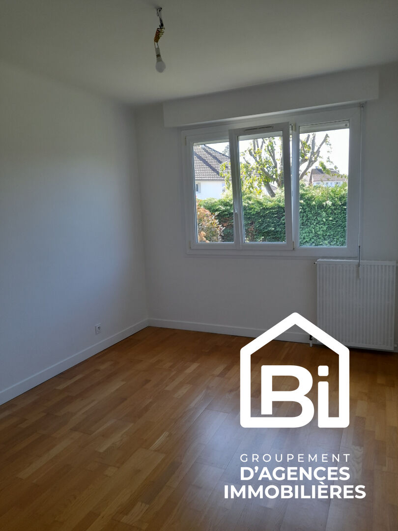 Photo MAISON AMFREVILLE - 5 pièce(s) - 85.46 m2 image 4/6