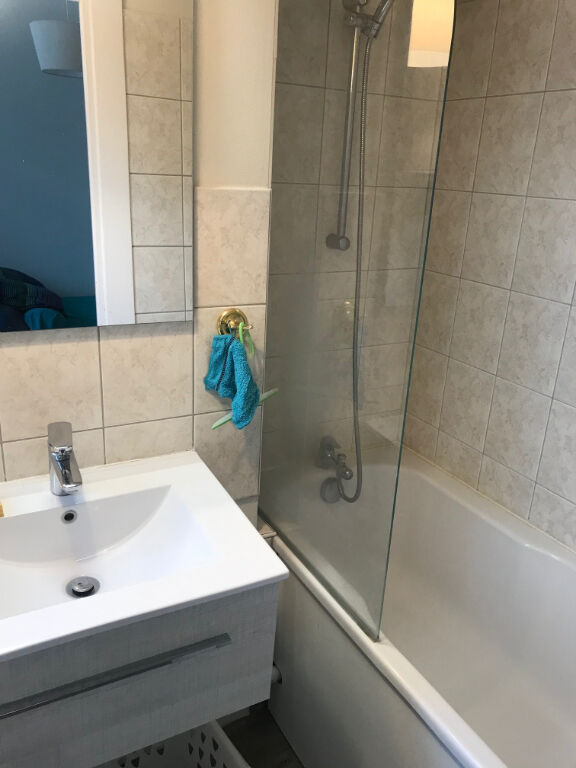 Photo MONDEVILLE - APPARTEMENT F2 MEUBLÉ image 5/6