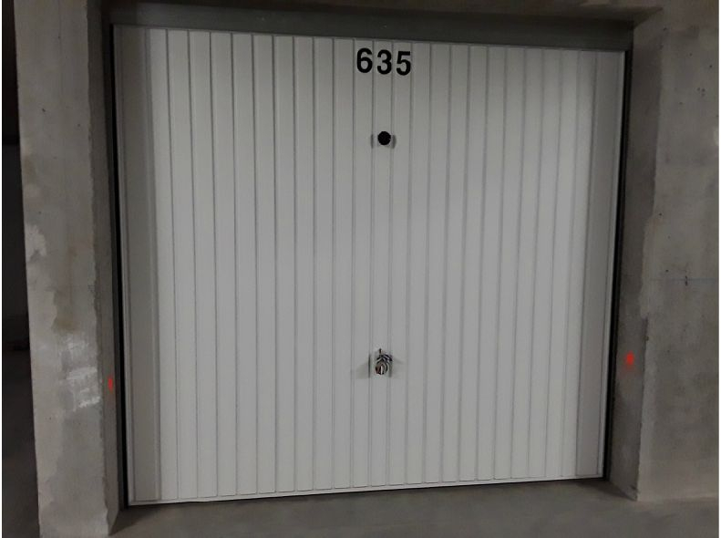 Photo CAEN - BOX DANS RESIDENCE RECENTE image 2/2